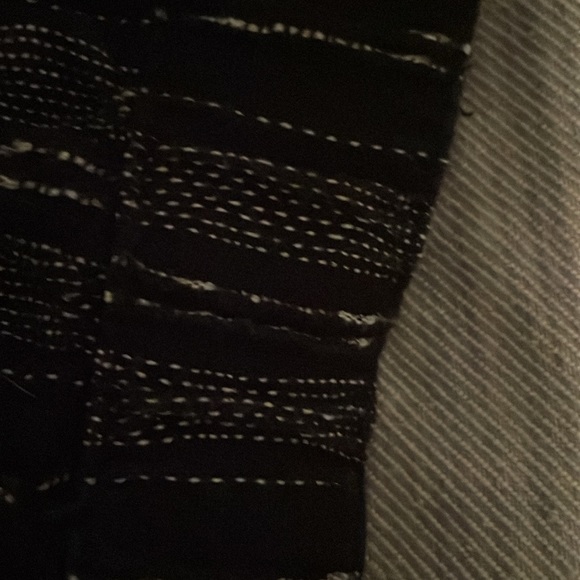 Madewell shorts.  Worn a handful of times. - Picture 4 of 4